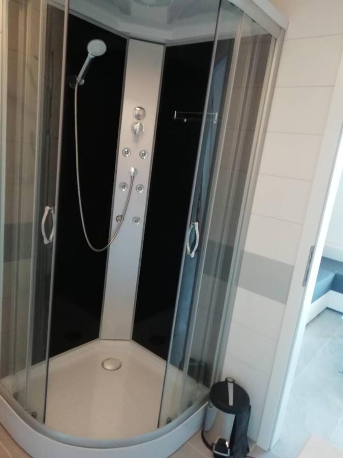 Deni09 Διαμέρισμα Pomer Εξωτερικό φωτογραφία
