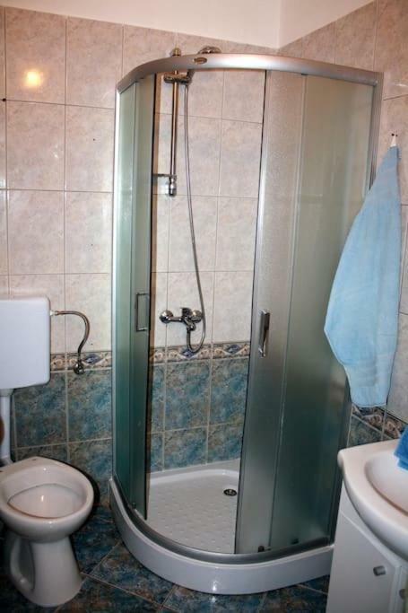Deni09 Διαμέρισμα Pomer Εξωτερικό φωτογραφία