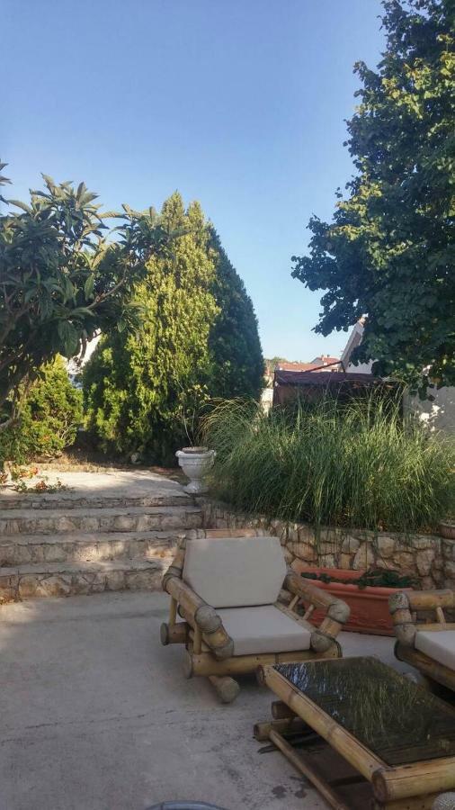 Deni09 Διαμέρισμα Pomer Εξωτερικό φωτογραφία